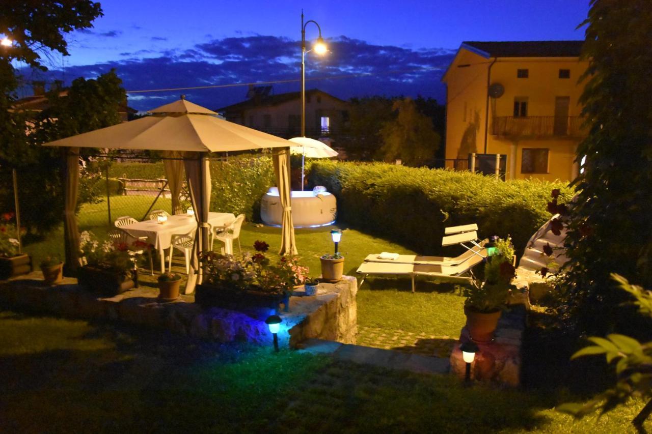 Al Vecchio Glicine Bed & Breakfast Gabria Bagian luar foto