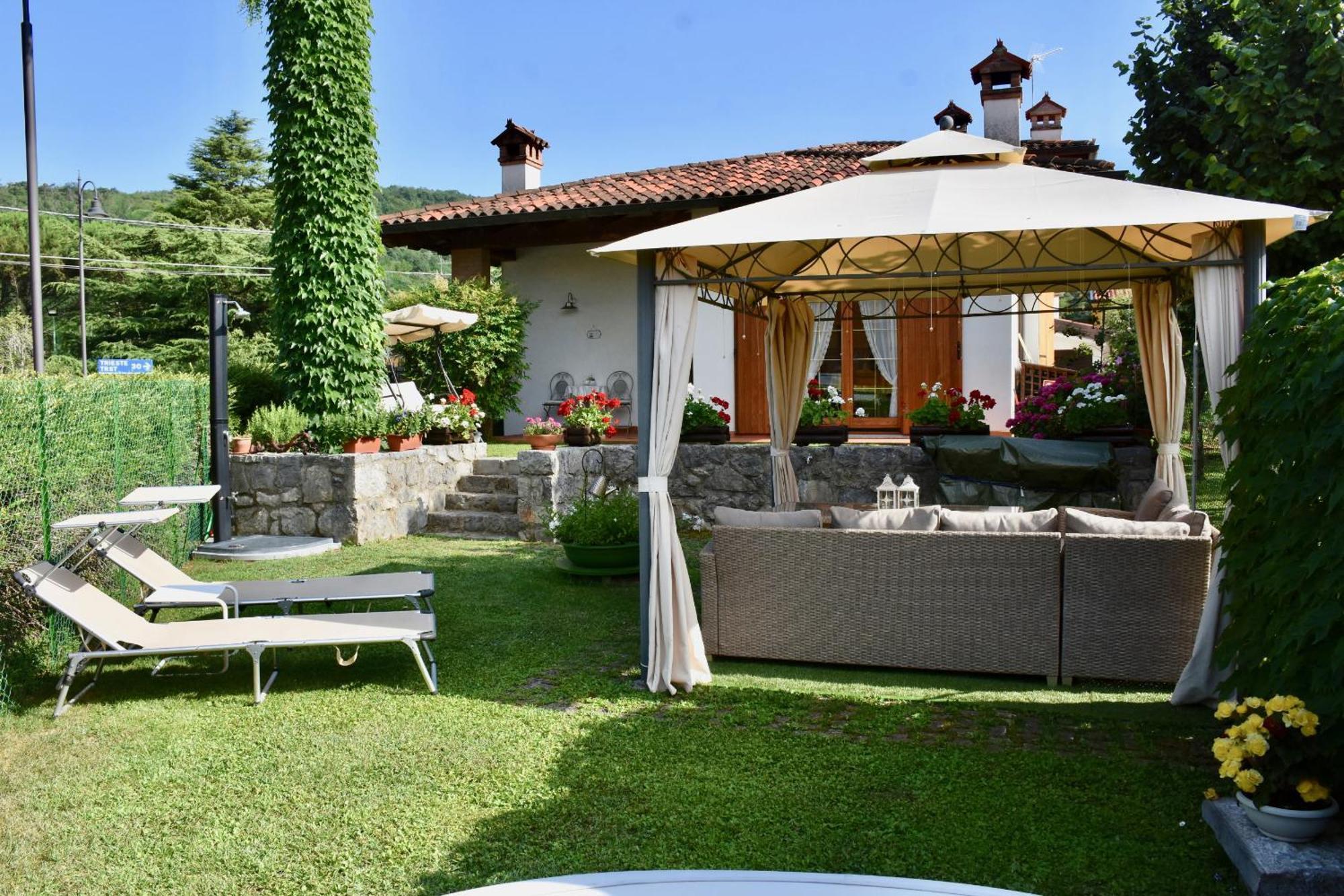 Al Vecchio Glicine Bed & Breakfast Gabria Bagian luar foto